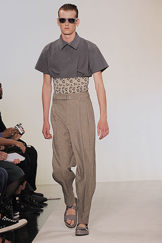 Yves Saint Laurent / - 2011